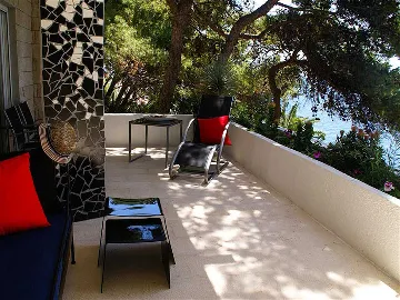 Hvar Villa for 12–16 Guests with Pool