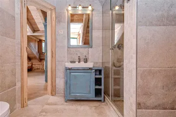 Air-Conditioned Villa with 26 m² Pool in Stari Grad