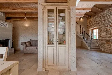 Air-Conditioned Villa with 26 m² Pool in Stari Grad