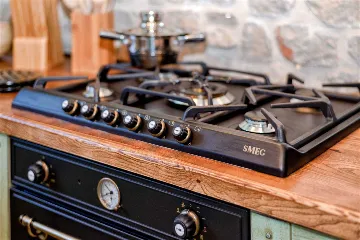 Air-Conditioned Villa with 26 m² Pool in Stari Grad