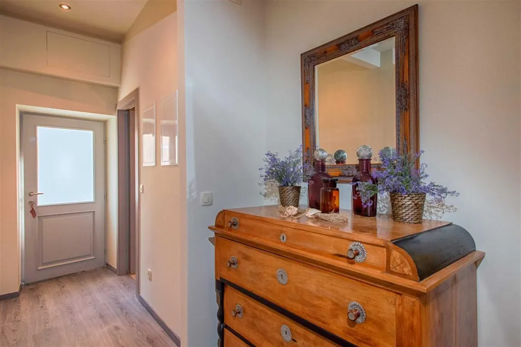 2-Bedroom Apartment in Hvar, 50 m to the Sea