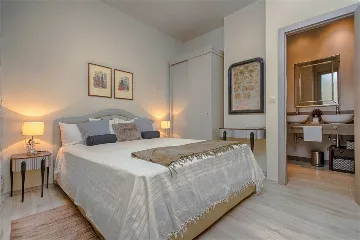 2-Bedroom Apartment in Hvar, 50 m to the Sea