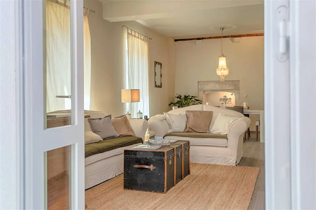 2-Bedroom Apartment in Hvar, 50 m to the Sea