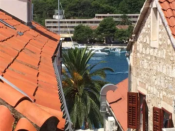 2-Bedroom Apartment in Hvar, 50 m to the Sea