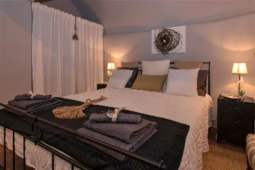 1-Bedroom Air-Conditioned Apartment in Hvar for 2