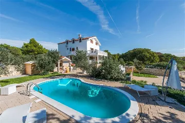 Villa with Pool in Šibenik for Up to 20 Guests