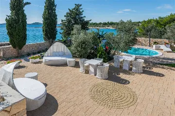 Villa with Pool in Šibenik for Up to 20 Guests