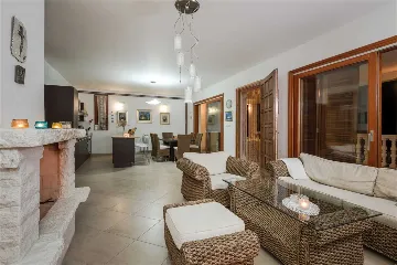 Villa with Pool in Šibenik for Up to 20 Guests