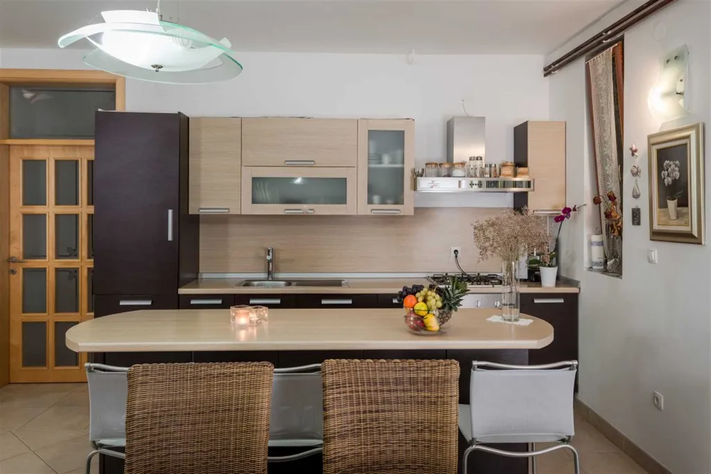 Villa with Pool in Šibenik for Up to 20 Guests