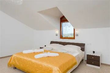 Villa with Pool in Šibenik for Up to 20 Guests