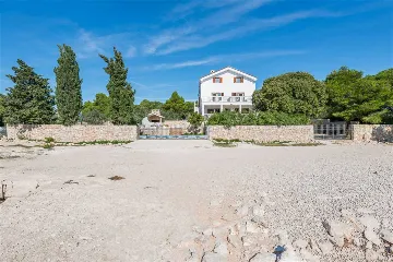 Villa with Pool in Šibenik for Up to 20 Guests