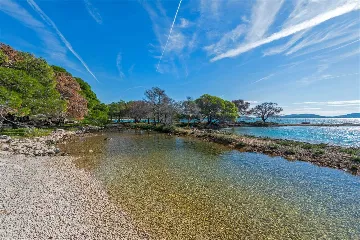 Villa with Pool in Šibenik for Up to 20 Guests