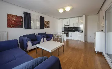 5-Bedroom Villa in Pag with Pool and Jacuzzi