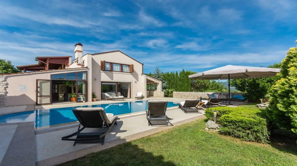 Rakalj 4-Bedroom Villa with Heated Pool (Up to 8)