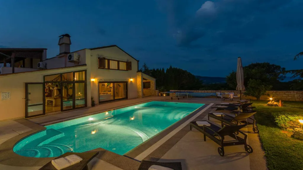 Rakalj 4-Bedroom Villa with Heated Pool (Up to 8)