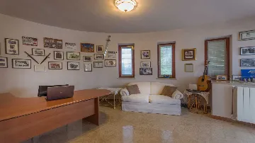 Rakalj 4-Bedroom Villa with Heated Pool (Up to 8)