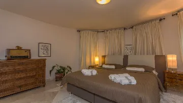 Rakalj 4-Bedroom Villa with Heated Pool (Up to 8)