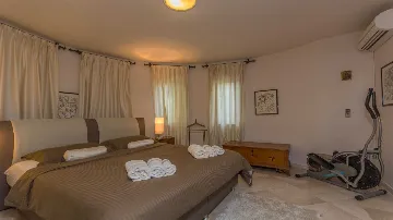 Rakalj 4-Bedroom Villa with Heated Pool (Up to 8)