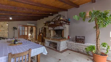 Rakalj 4-Bedroom Villa with Heated Pool (Up to 8)