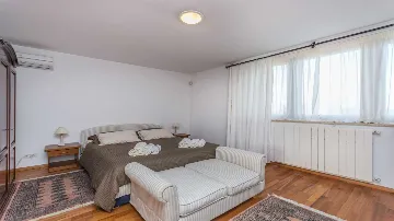 Rakalj 4-Bedroom Villa with Heated Pool (Up to 8)