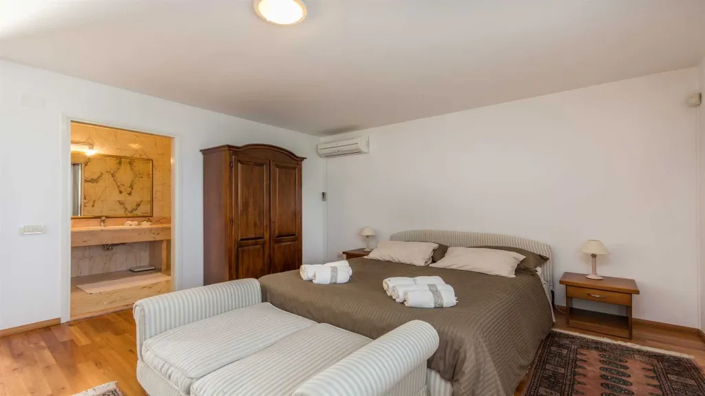 Rakalj 4-Bedroom Villa with Heated Pool (Up to 8)