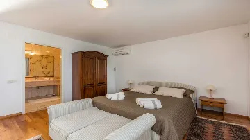 Rakalj 4-Bedroom Villa with Heated Pool (Up to 8)