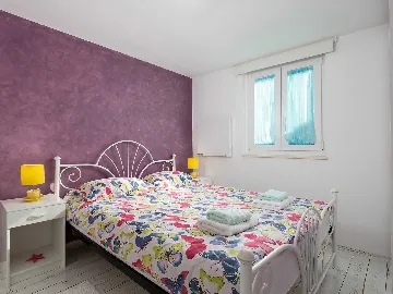 Garden Whirlpool Apartment for up to 4 in Nova Vas