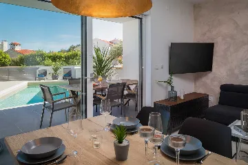 4-Bedroom Villa in Jadrija, Šibenik for 7 Guests