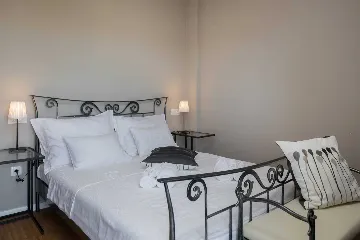 4-Bedroom Villa in Jadrija, Šibenik for 7 Guests