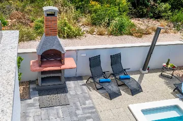 Villa with Private Pool in Šibenik (Sleeps 6)