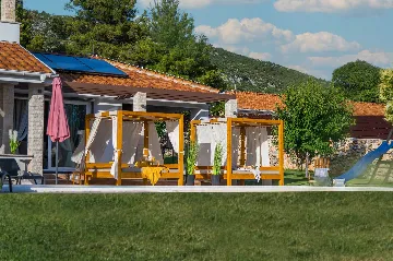 5-Bedroom Villa with Swimming Pool in Šibenik