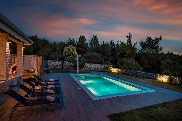5-Bedroom Villa with Swimming Pool in Šibenik