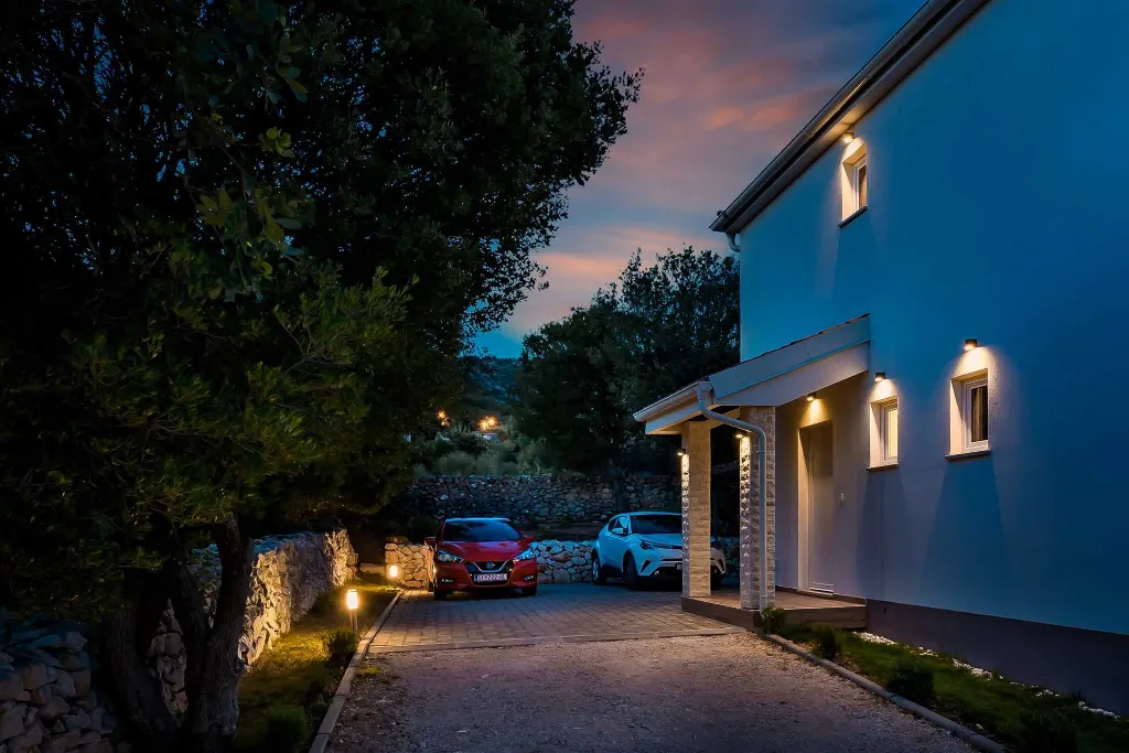 5-Bedroom Villa with Swimming Pool in Šibenik