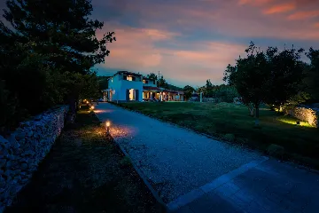 5-Bedroom Villa with Swimming Pool in Šibenik