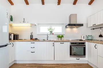 5-Bedroom Villa with Swimming Pool in Šibenik