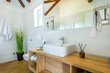 5-Bedroom Villa with Swimming Pool in Šibenik