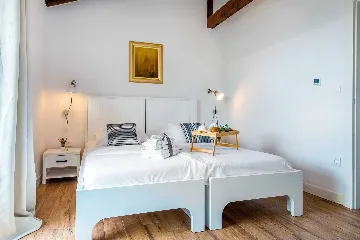 5-Bedroom Villa with Swimming Pool in Šibenik