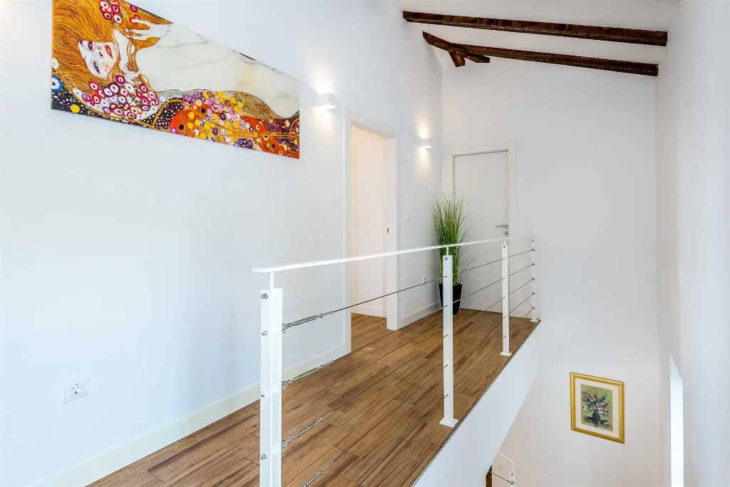 5-Bedroom Villa with Swimming Pool in Šibenik