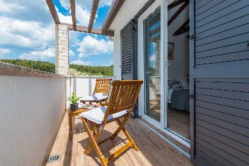 5-Bedroom Villa with Swimming Pool in Šibenik