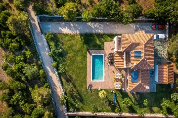 5-Bedroom Villa with Swimming Pool in Šibenik
