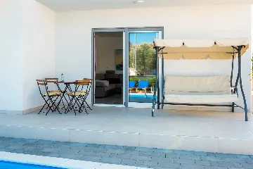 4-Bedroom Villa in Šibenik with Swimming Pool