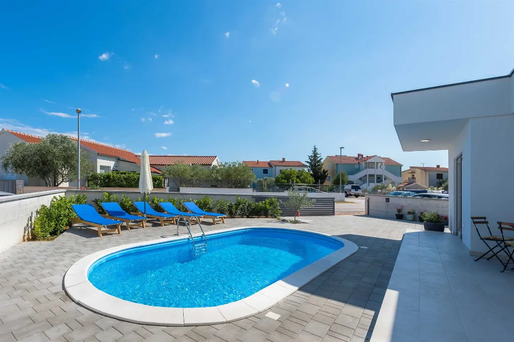 4-Bedroom Villa in Šibenik with Swimming Pool