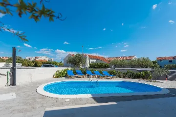 4-Bedroom Villa in Šibenik with Swimming Pool