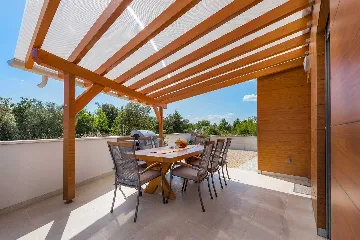 4-Bedroom Villa in Šibenik with Swimming Pool