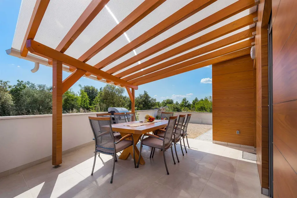 4-Bedroom Villa in Šibenik with Swimming Pool