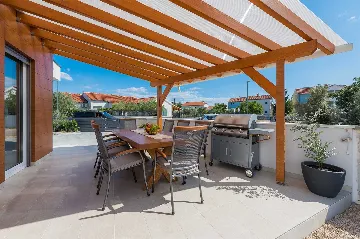 4-Bedroom Villa in Šibenik with Swimming Pool