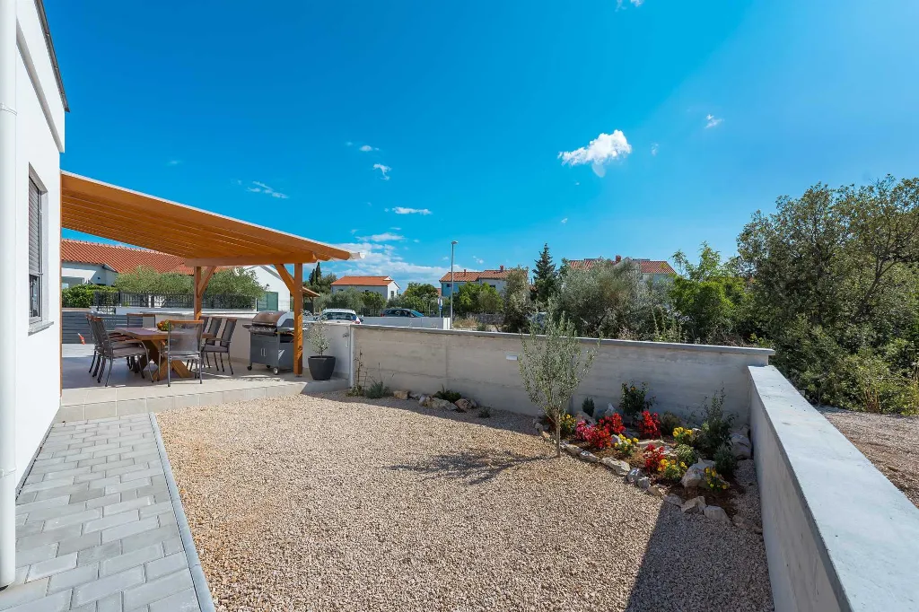 4-Bedroom Villa in Šibenik with Swimming Pool
