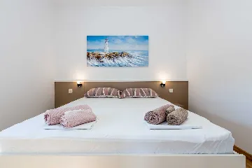 4-Bedroom Villa in Šibenik with Swimming Pool