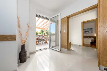 4-Bedroom Villa in Šibenik with Swimming Pool