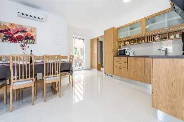 4-Bedroom Villa in Šibenik with Swimming Pool